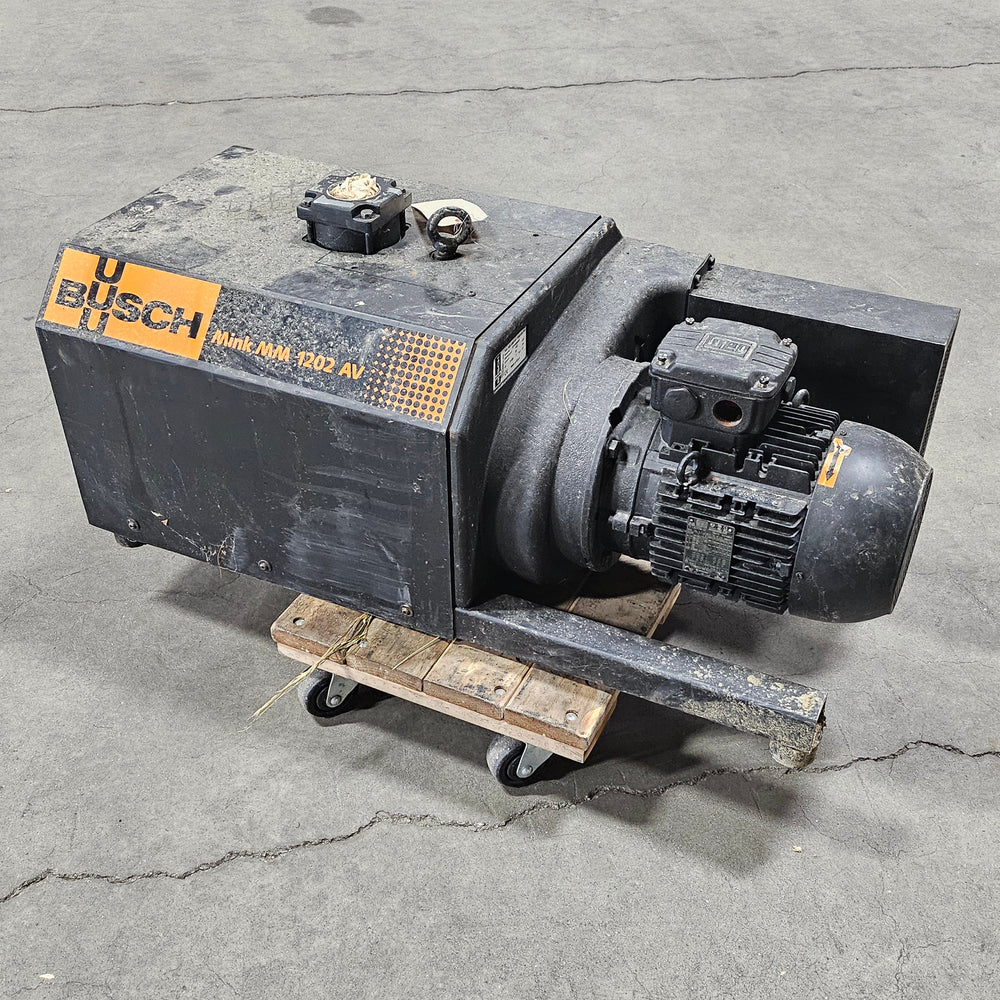 Busch 1202 Vacuum Pump, 142 CFM, 3 phase Motor, 4.8 KW, 6.4 HP (only pulls 22" of vacuum)