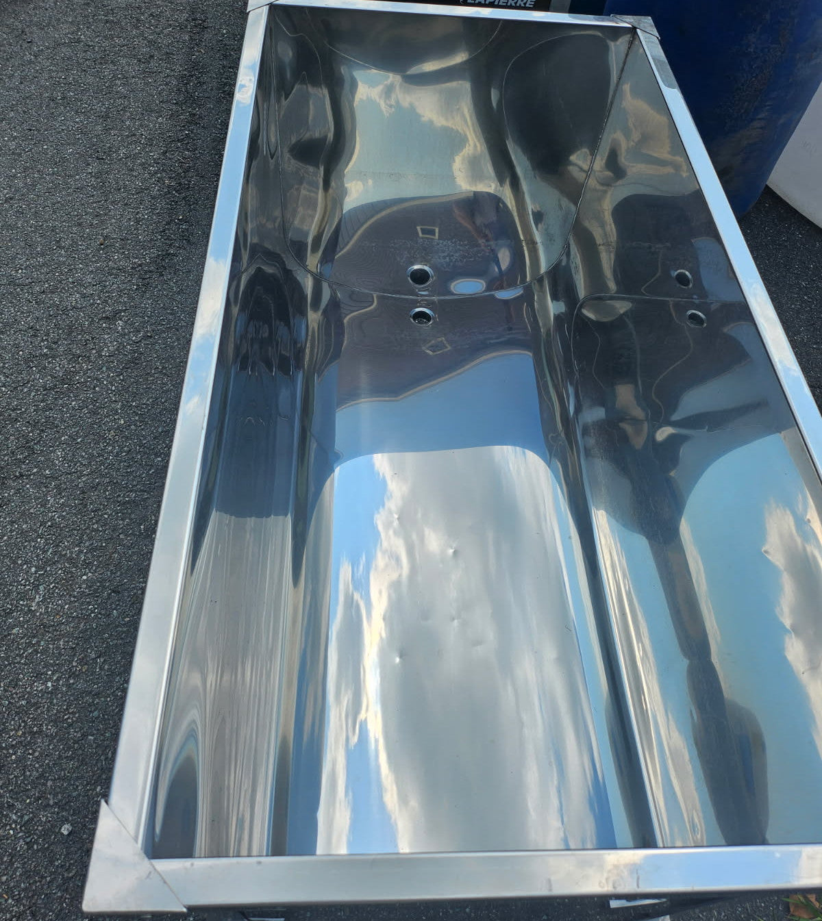 Used Lapierre 117 Gallon SS Tank 2'x4'x29"