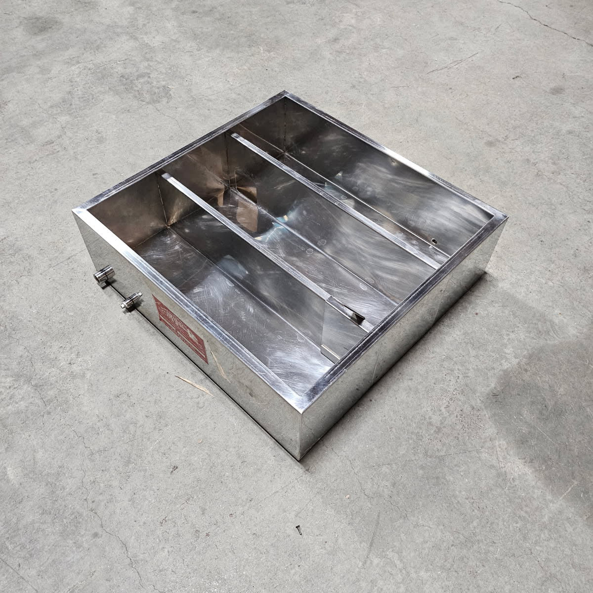 Used 2'x25" Welded 3 Section Syrup Pan