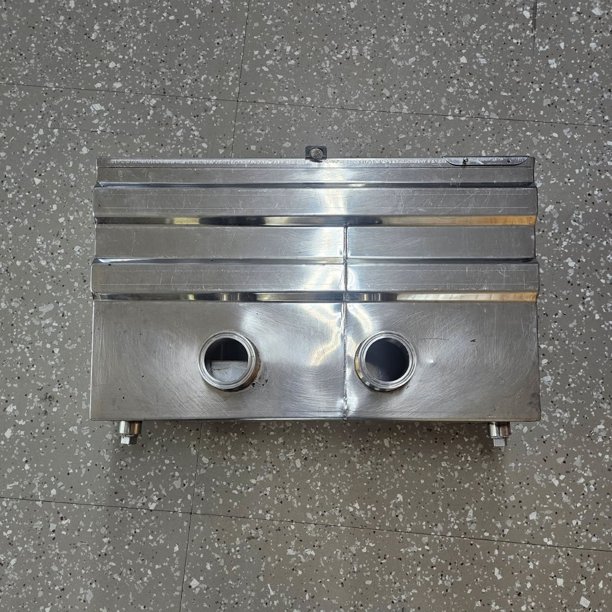 Used Leader Cold Sap Float Box & Regulator