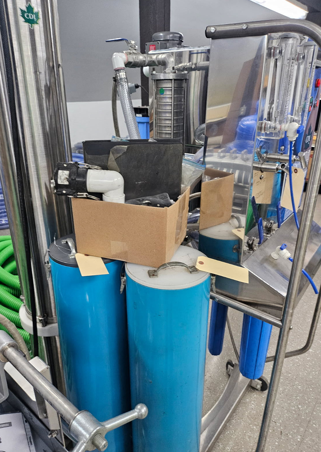 Used CDL 600gph RO with a 2nd Outlet (expandable), Spare 8" Membrane & Storage Cannister