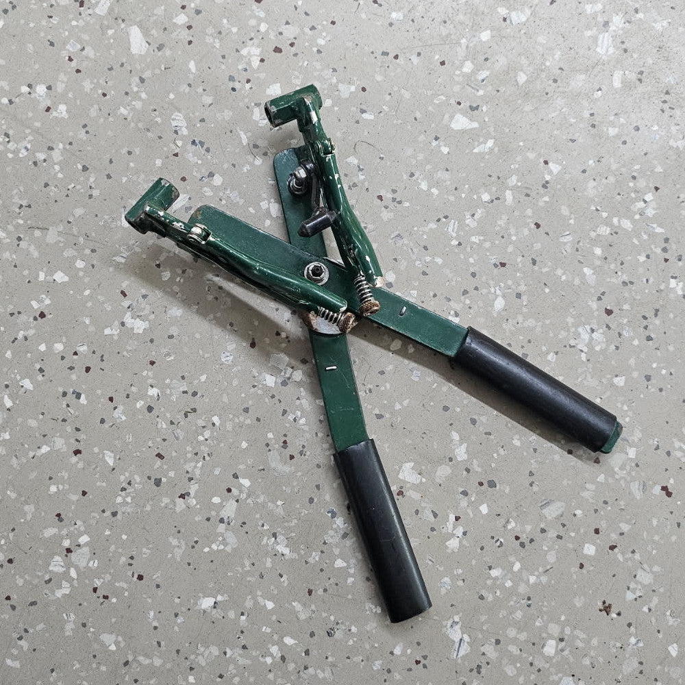 Used Two Hand Tubing Tool for 3/16" Tubing