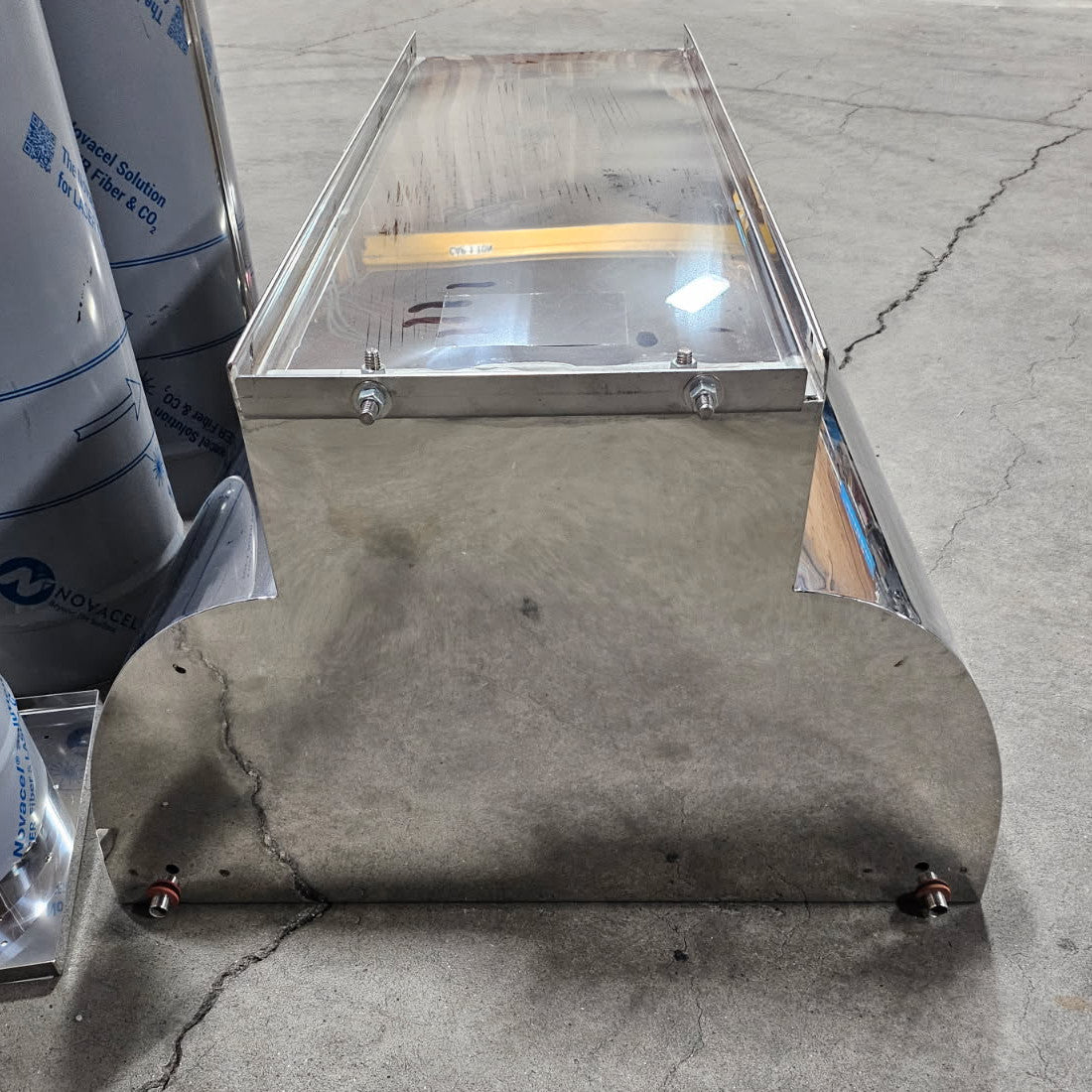 30"x3' Lapierre Front Pan Hood w/Thimble, 8' of 12" Stack and Stack Cover (New)