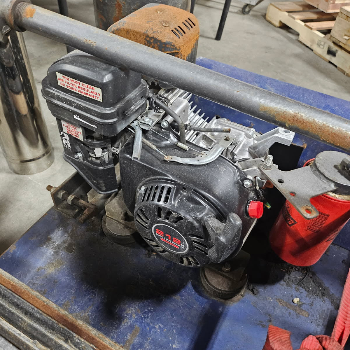 Used Airablo Gas Vacuum Pump w/a 151 Pump Head (for 1,500 +/- Taps)