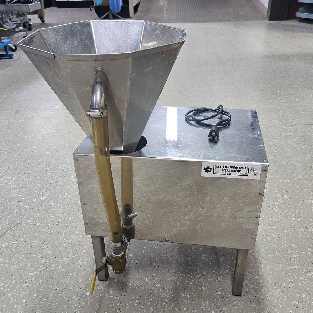 Used CDL Cream Machine with Bronze Gear Pump 110v