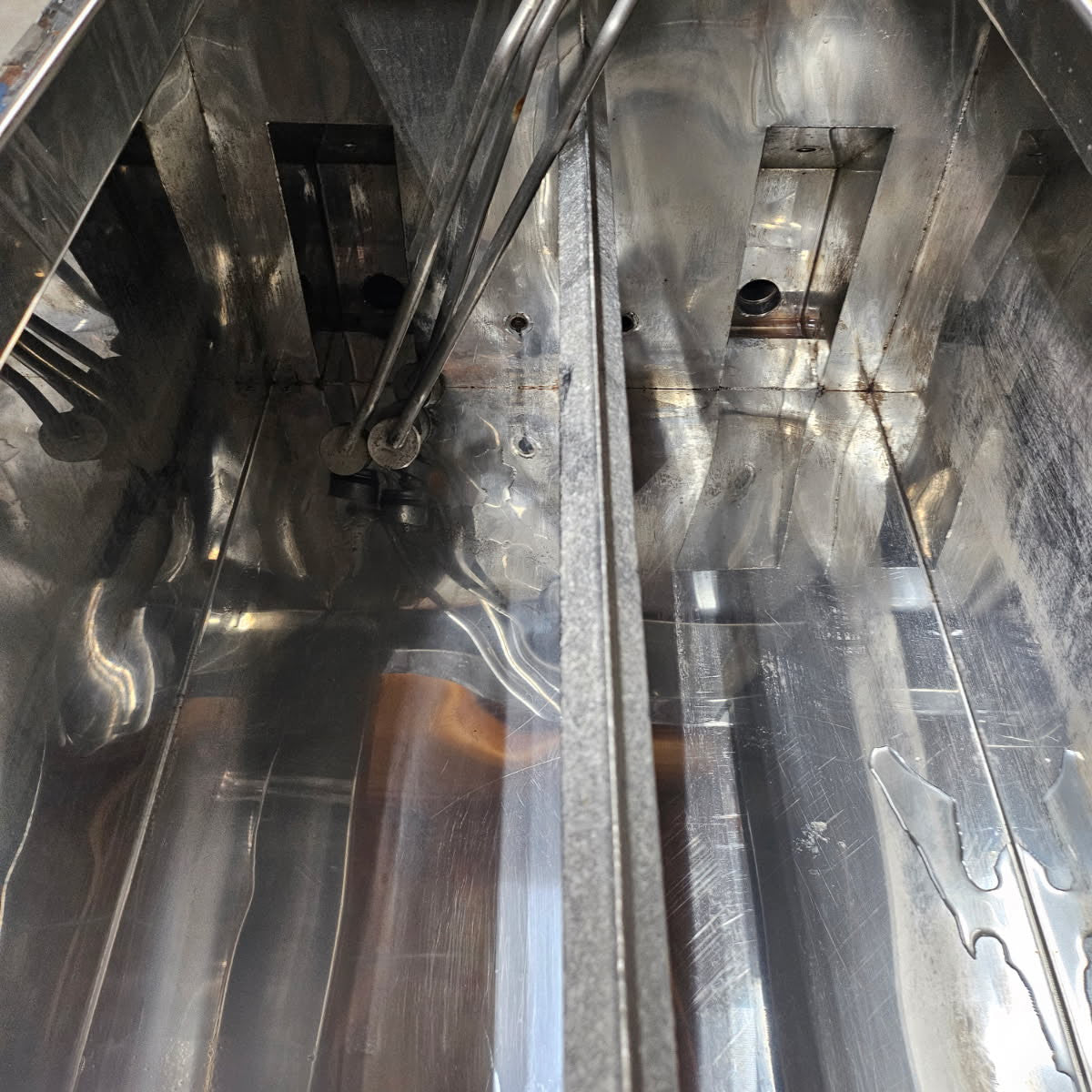 2'x8' Lapierre Vision Evaporator with Cross Flow Pans, Blower and Fire Bricks