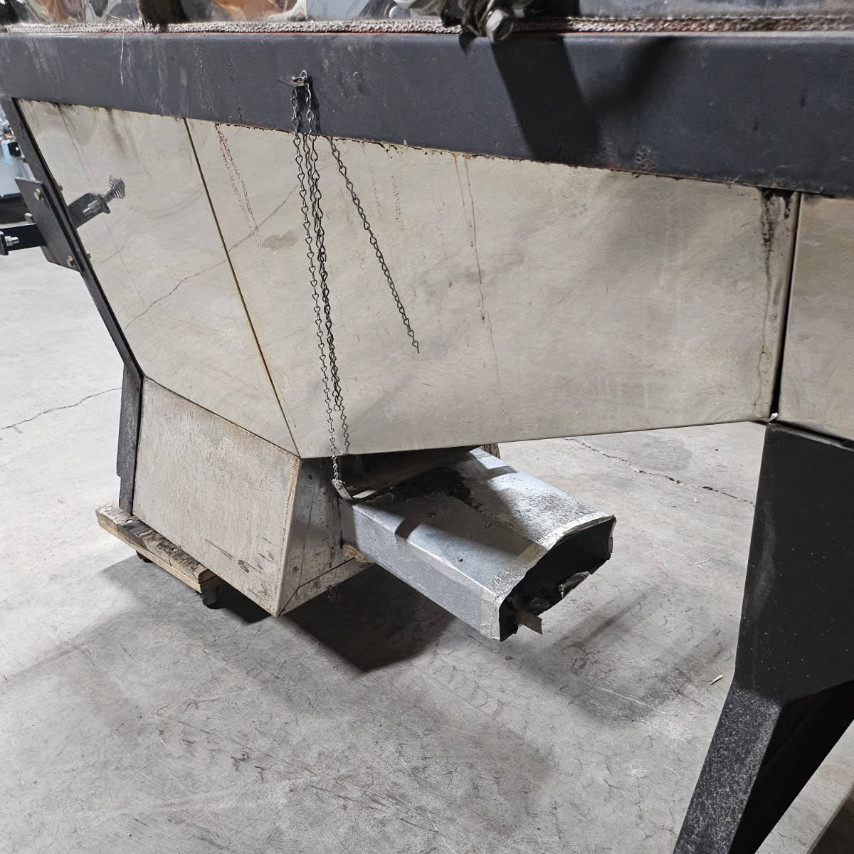 2'x8' Lapierre Vision Evaporator with Cross Flow Pans, Blower and Fire Bricks