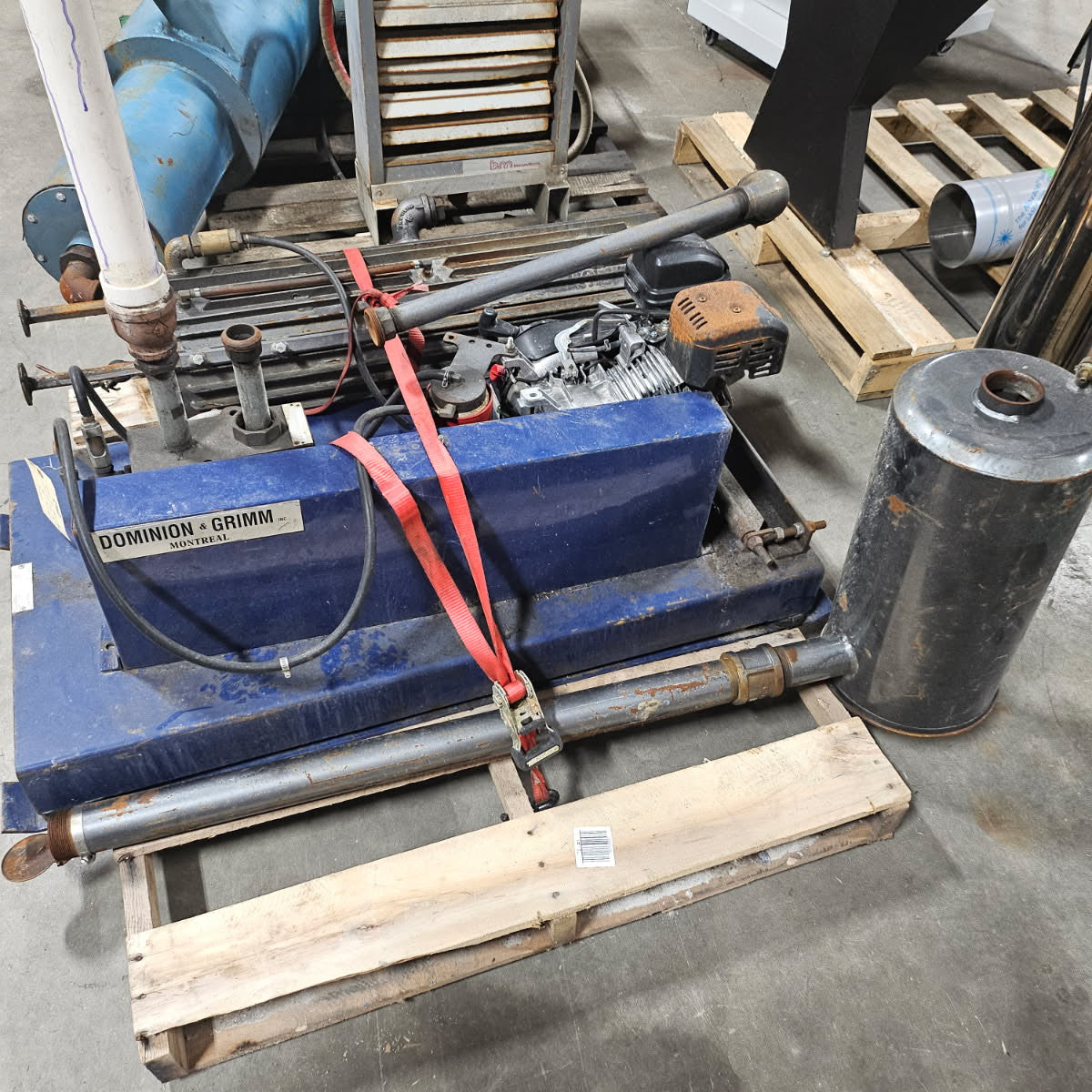 Used Airablo Gas Vacuum Pump w/a 151 Pump Head (for 1,500 +/- Taps)