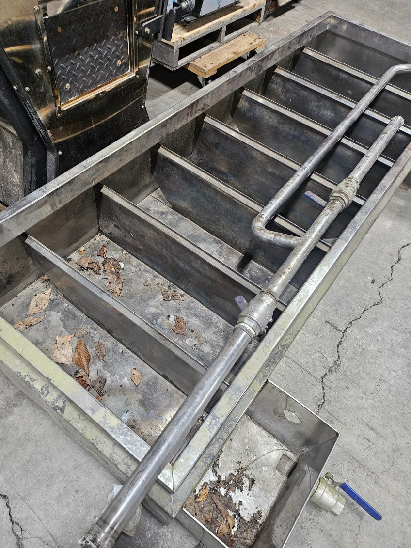 2 1/2' x 6' Stainless Syrup Pan (scorched) Sold As Is