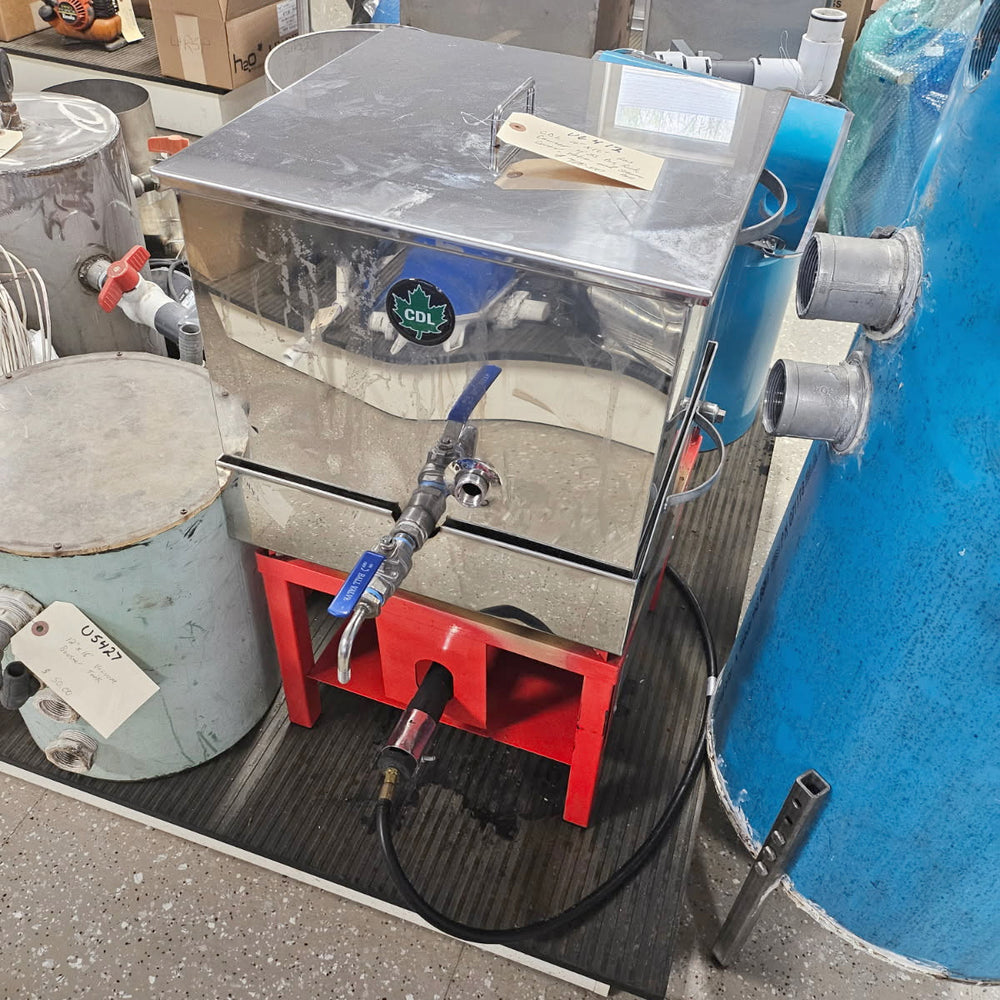 Used 16" x 16" CDL Gas Canner w/SS Pan, Rack, Cover, Valve and Steam Pan